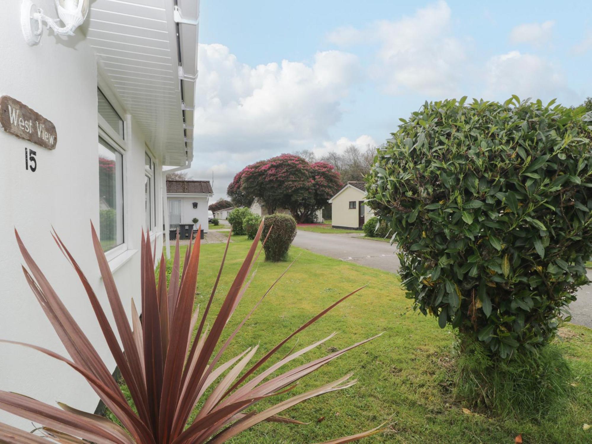 Westview Villa Liskeard Luaran gambar